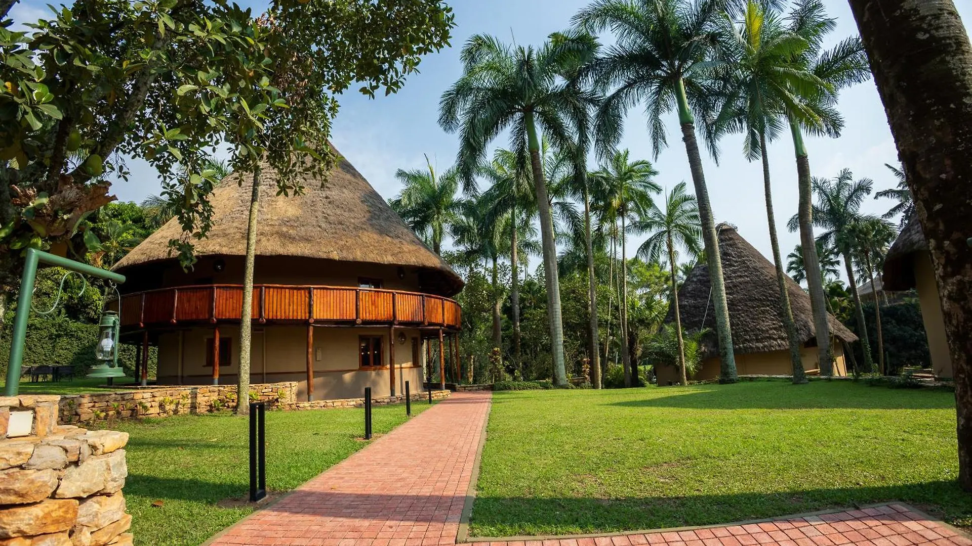Speke Resort And Conference Center 캄팔라